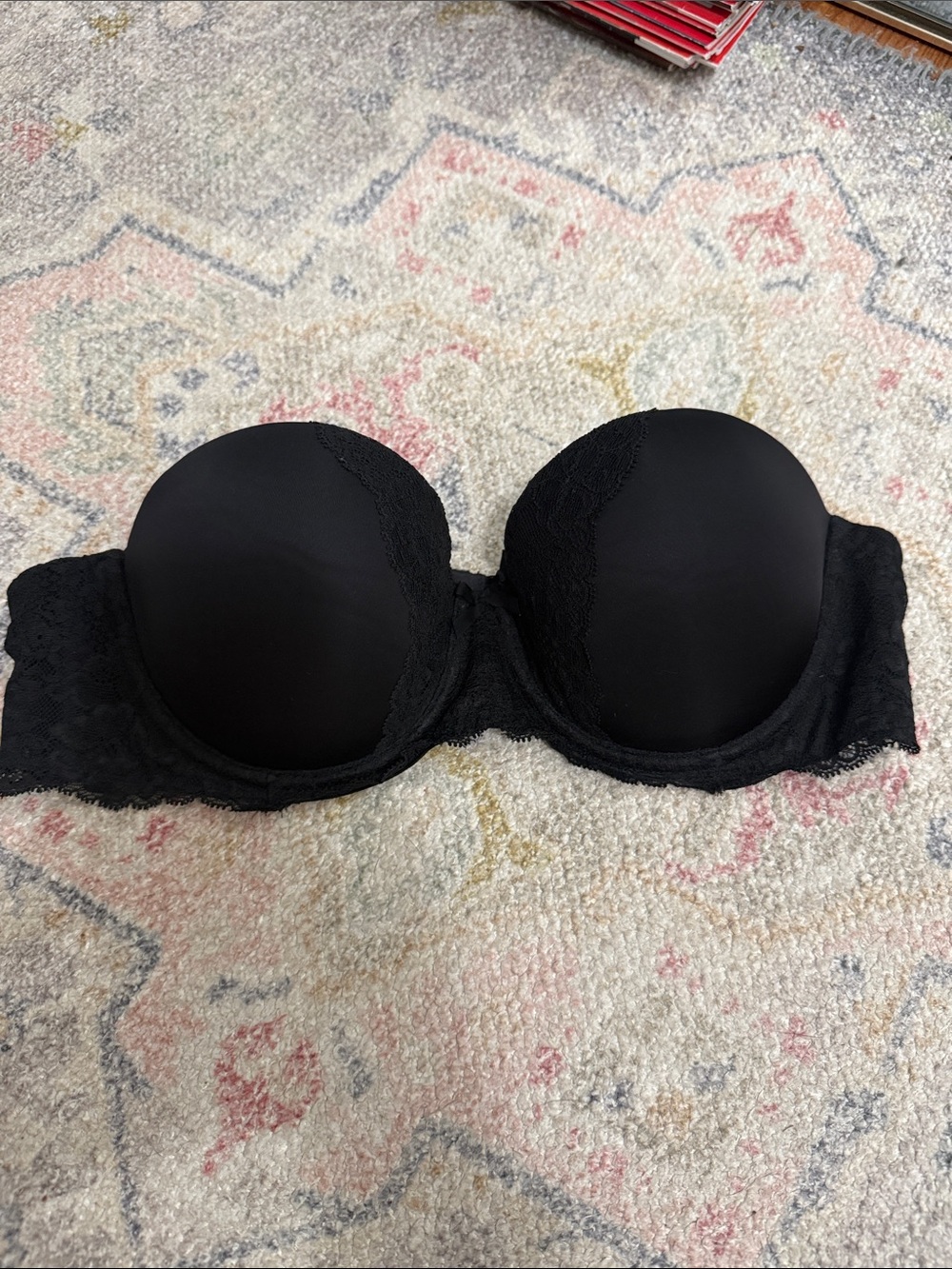 Victoria's Secret Black Strapless Lace Bandeau Bra
